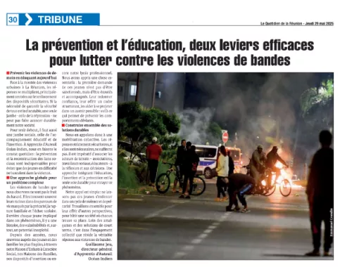 Tribune 